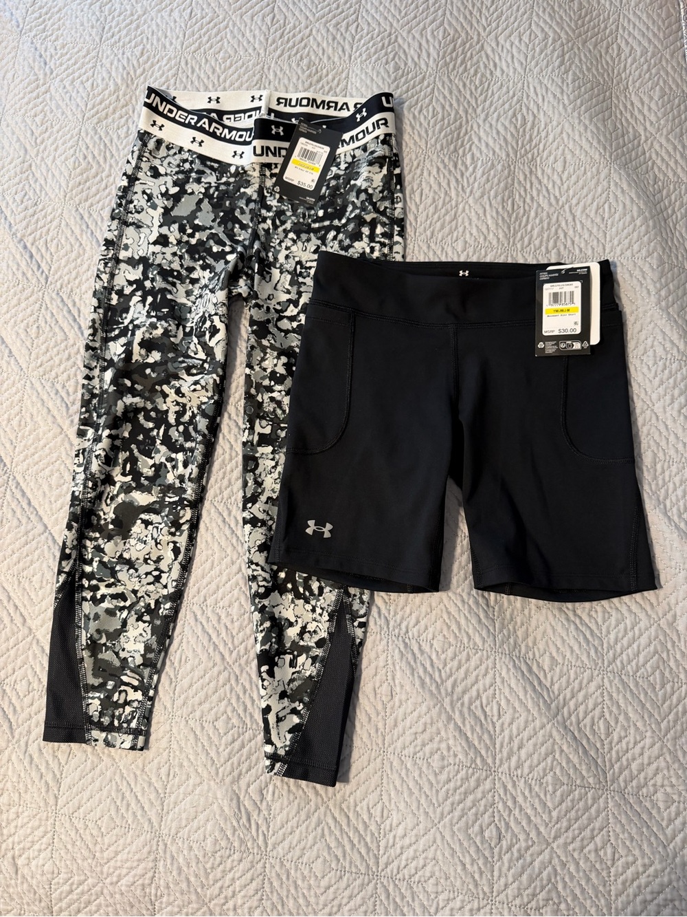 Both NWT - Girls Under Armour - Crop Leggings & Biker Shorts (both size medium)